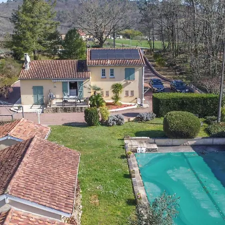 Le Petit Wren - Avec Piscine Et Vue Holiday home Fumel