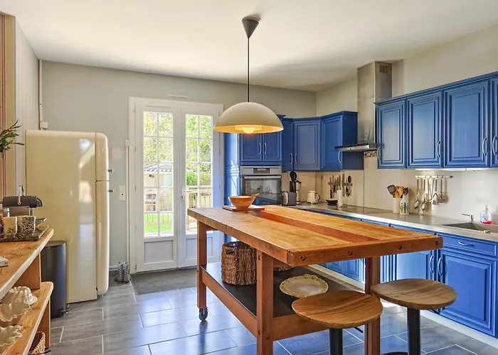 Feriehus Le Petit Wren - Avec Piscine Et Vue